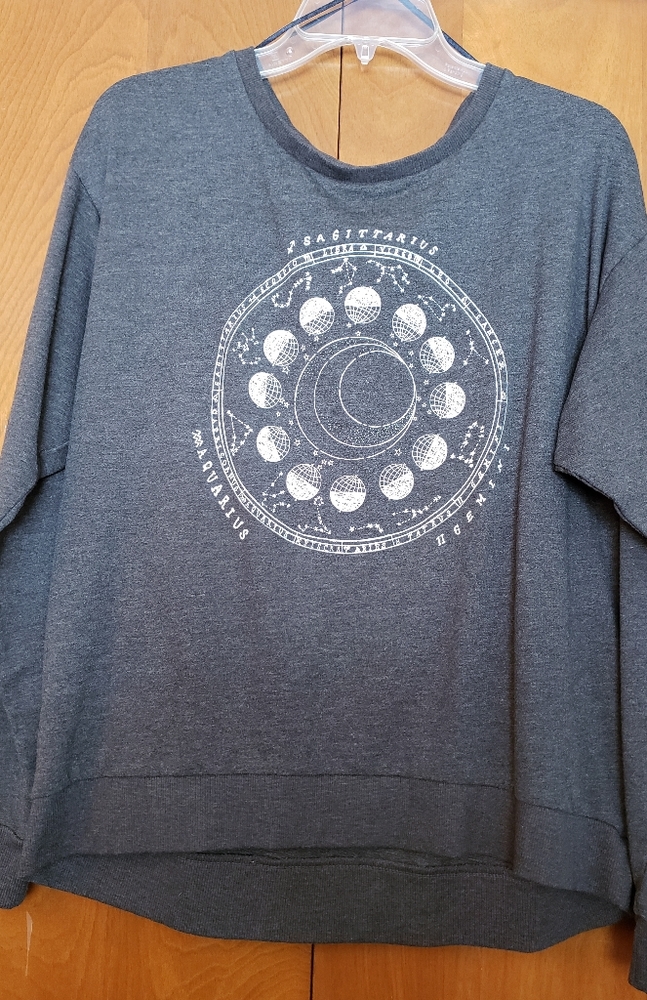 H&M Zodiac Print Gray Sweatshirt